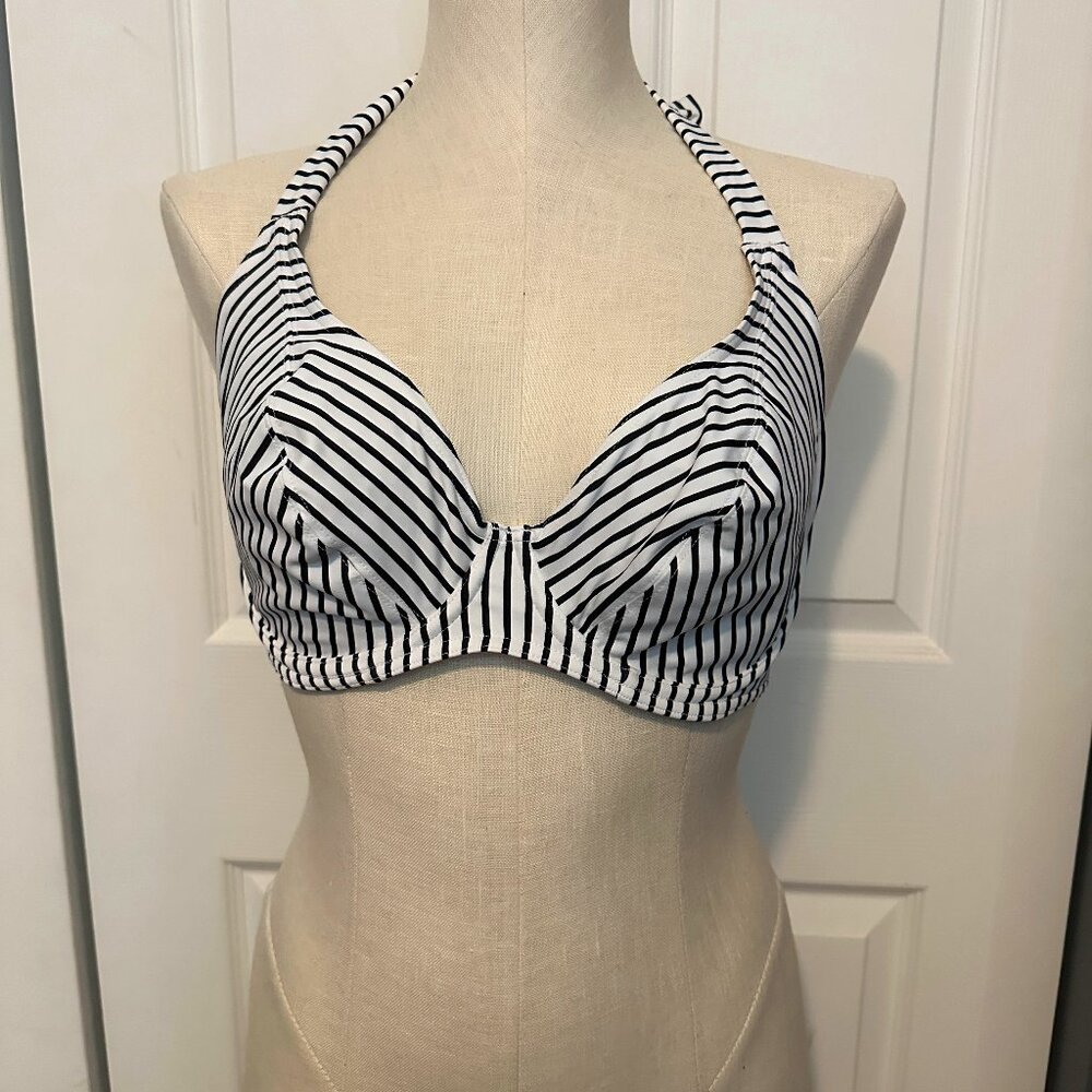 Freya Jewel Cove halter bikini top UK 34F / US 34G NWOT